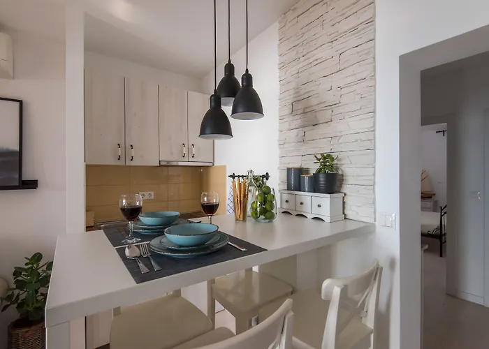 Apartment Bonamare